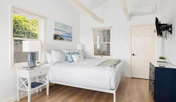 Chatham Tides image 23