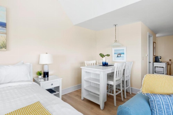 Chatham Tides image 28